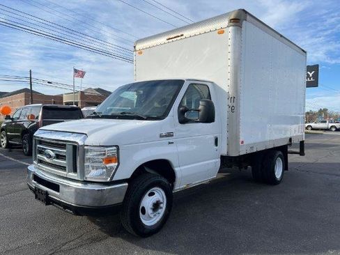 Used 2017 Ford E-350 and Econoline 350 Super Duty w/ Power Windows & Locks Group RWD image 2