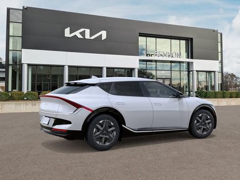 New 2026 Kia EV6 Light RWD image 7