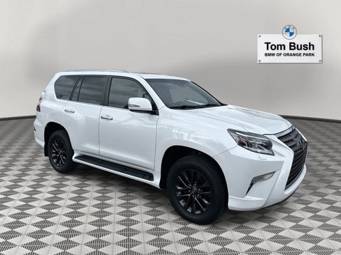 Used 2020 Lexus GX 460 Premium image 3