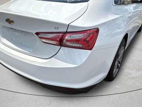 Used 2023 Chevrolet Malibu LT FWD image 35