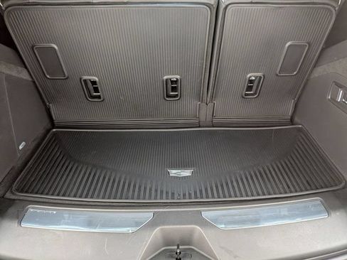 Certified 2024 Cadillac Escalade Premium Luxury w/ Performance Package AWD/4WD image 26