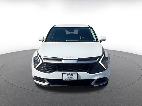 Used 2025 Kia Sportage LX image 4