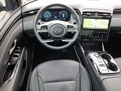 Used 2023 Hyundai Tucson Limited image 11