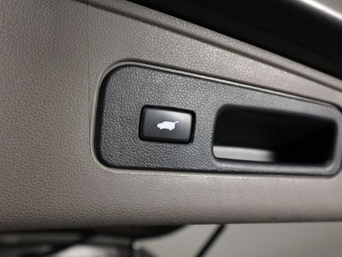 Used 2015 Honda Odyssey EX-L image 18