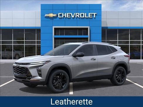 New 2026 Chevrolet Trax ACTIV w/ Sunroof Package image 2