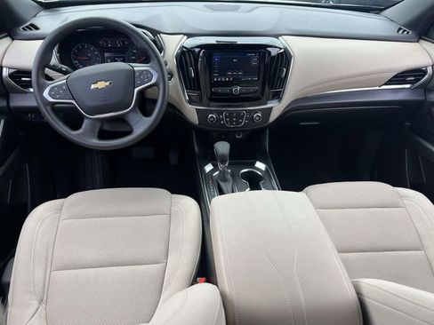 Certified 2023 Chevrolet Traverse LS FWD image 13