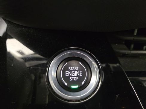 Used 2024 Buick Envision Preferred AWD/4WD image 28