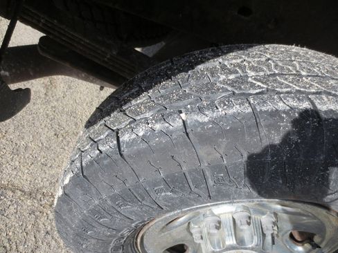 Used 2002 Chevrolet Silverado 2500 LT w/ Off-Road Skid Plate Pkg image 39