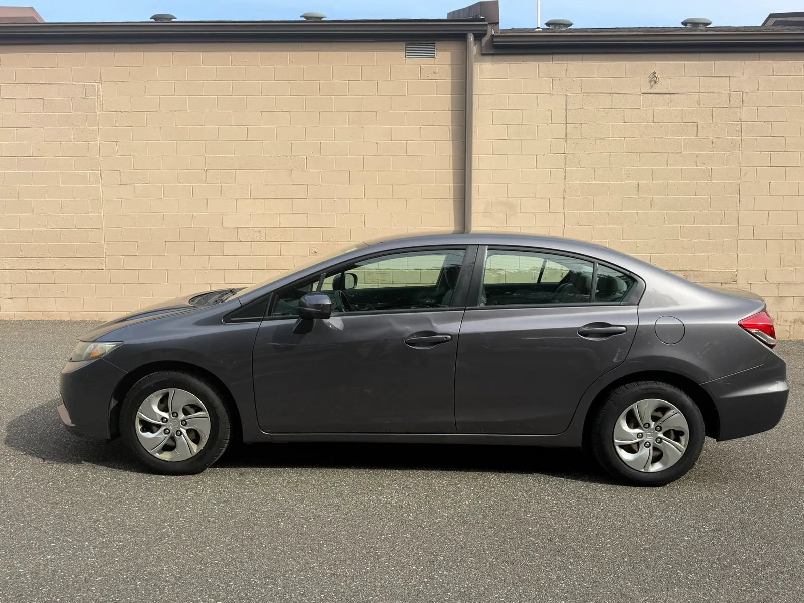 Used 2015 Honda Civic LX image 4