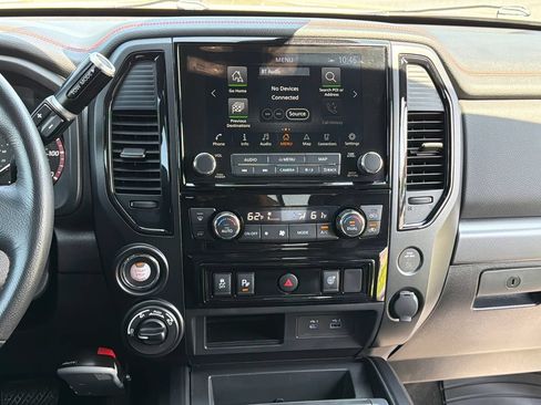 Used 2020 Nissan Titan PRO-4X AWD/4WD image 7