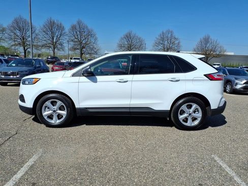 Used 2024 Ford Edge SE AWD/4WD image 2