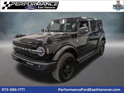 Used 2025 Ford Bronco Outer Banks AWD/4WD image 1