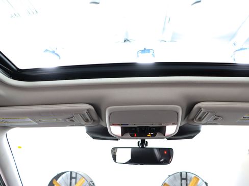 Used 2023 Subaru Forester Limited image 21