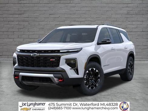 New 2027 Chevrolet Traverse Z71 w/ Driver Confidence Package AWD/4WD image 6