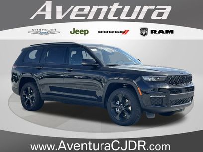New 2025 Jeep Grand Cherokee L Limited w/ Black Appearance Package