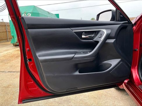 Used 2018 Nissan Altima 2.5 SV w/ 2.5 SV Technology Package FWD image 20