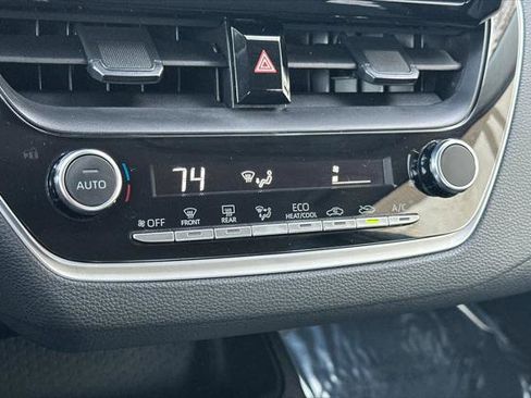 Certified 2024 Toyota Corolla LE image 21