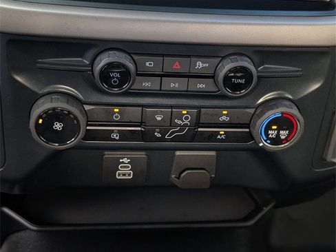 Certified 2025 Ford F150 XL image 27