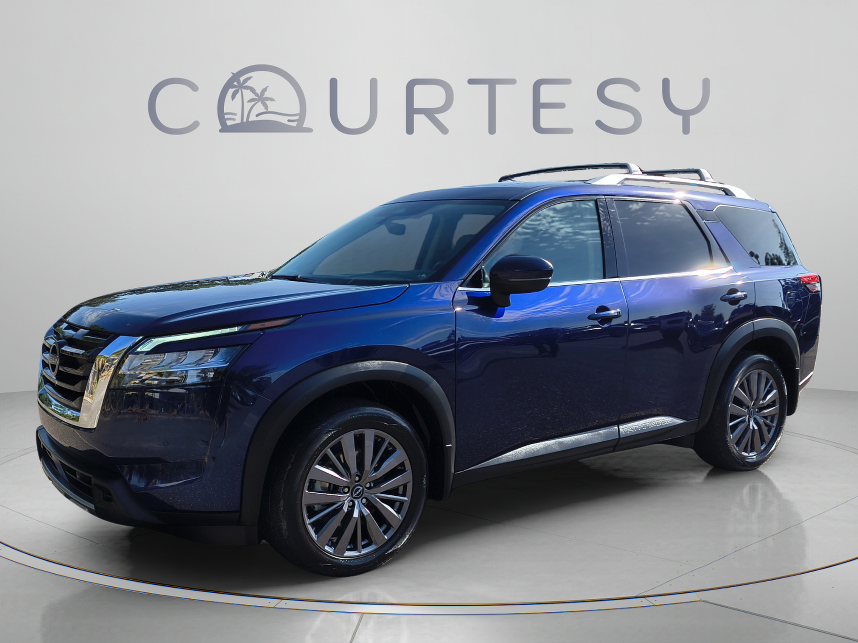 Certified 2024 Nissan Pathfinder SL w/ SL Premium Package FWD image 1