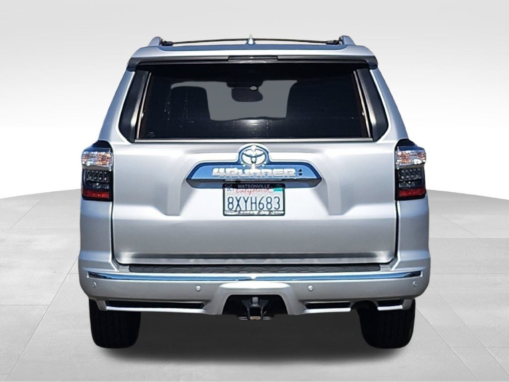 Used 2022 Toyota 4Runner Limited AWD/4WD image 4