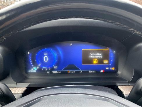 Used 2020 Ford Explorer Platinum w/ Premium Technology Package image 20