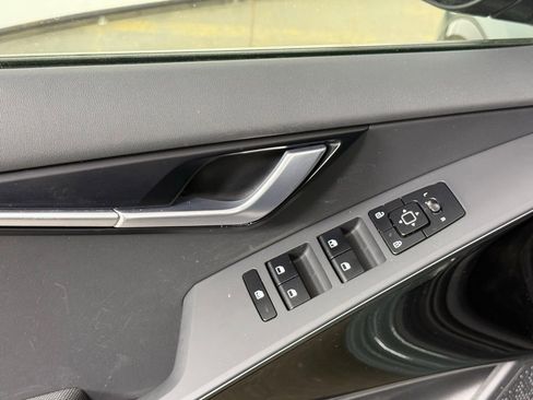 Used 2023 Kia Niro Wind w/ Wind Preserve Package image 22