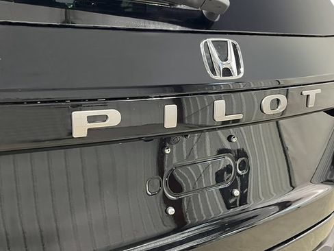 New 2026 Honda Pilot EX-L image 9
