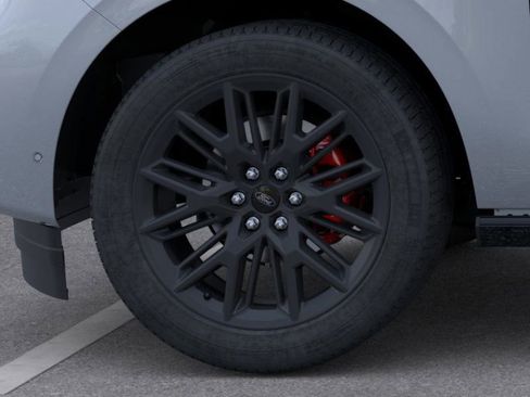 New 2025 Ford Expedition Platinum w/ Stealth Performance Package image 19