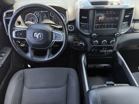 Used 2019 RAM 1500 Big Horn AWD/4WD image 12