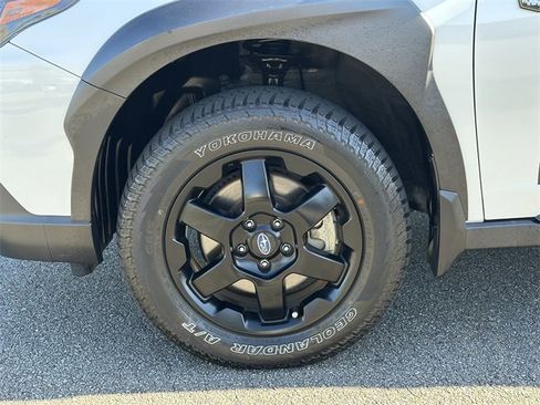 Used 2022 Subaru Outback Wilderness image 12