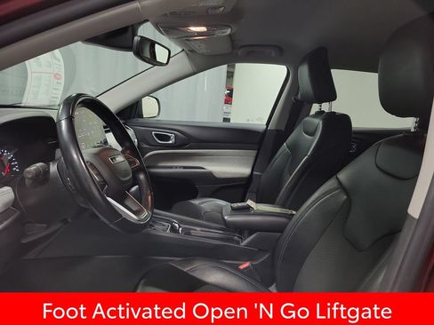 Used 2022 Jeep Compass Latitude w/ Convenience Group FWD image 12
