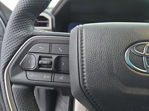 Certified 2025 Toyota Tacoma Limited image 16