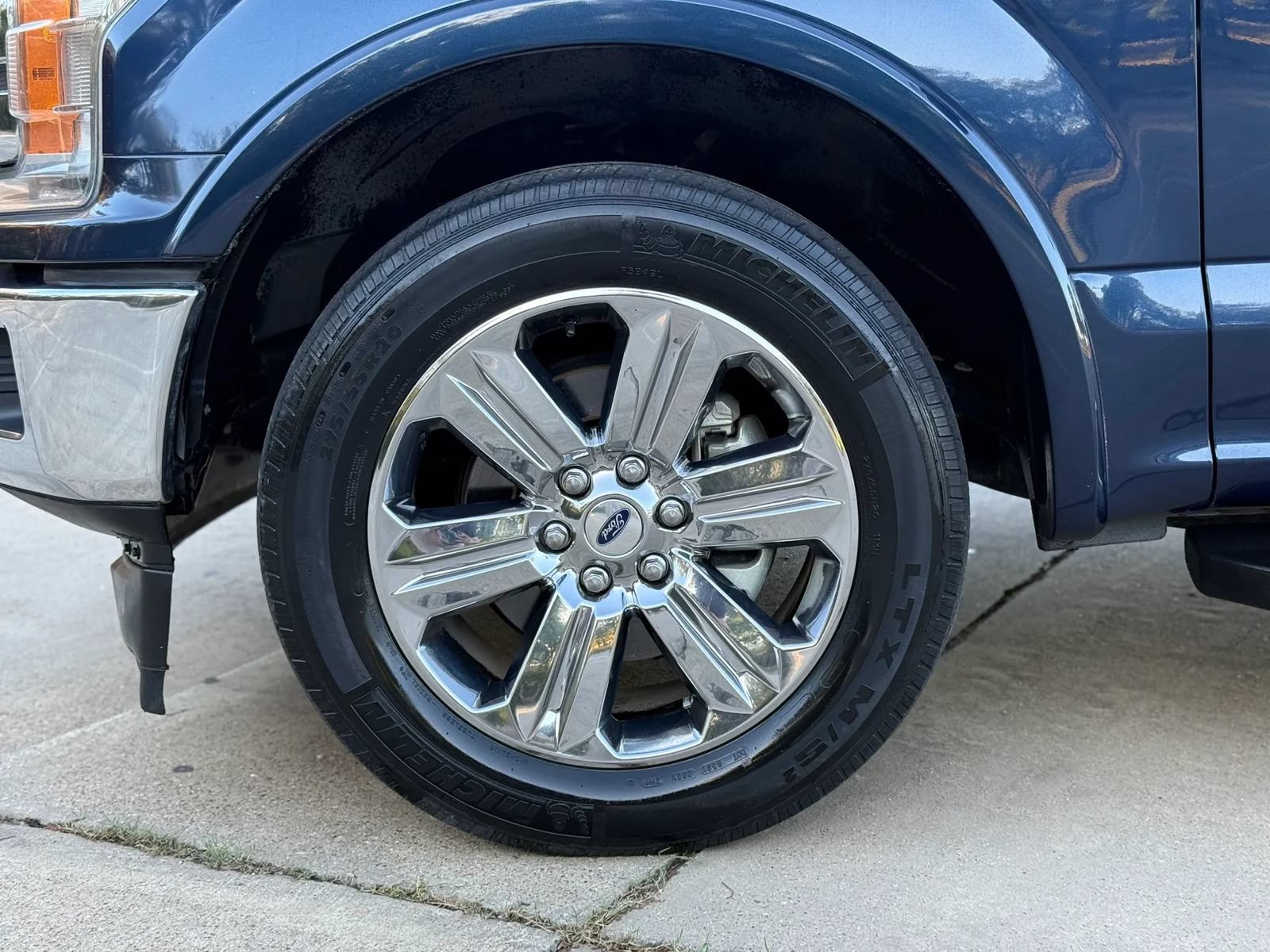 Used 2018 Ford F150 Lariat RWD image 17