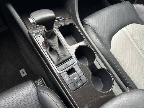 Used 2020 Kia Optima Premium image 36