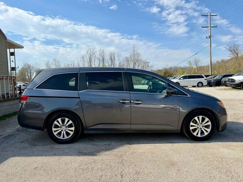 Used 2016 Honda Odyssey EX image 4