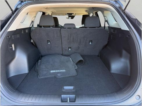 Certified 2025 Kia Sportage LX AWD/4WD image 14