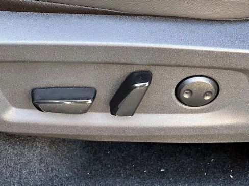 Certified 2025 Nissan Murano SL image 18