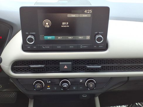 Used 2023 Honda HR-V LX image 23