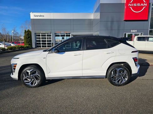 Used 2024 Hyundai Kona N Line image 8