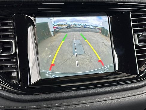 Used 2024 Dodge Durango SXT image 70