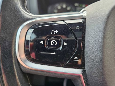 Used 2021 Volvo XC60 T5 Inscription w/ Protection Package Premier image 33