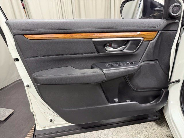 Used 2018 Honda CR-V EX image 18