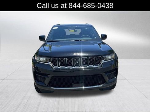 New 2026 Jeep Grand Cherokee Laredo X RWD image 2
