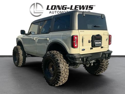 Used 2025 Ford Bronco Outer Banks AWD/4WD image 4