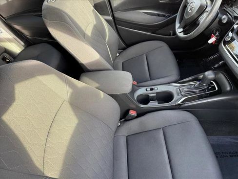 Used 2024 Toyota Corolla LE image 19