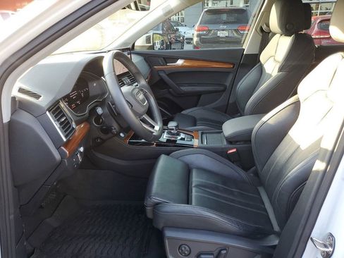 Used 2021 Audi Q5 Prestige w/ Prestige Package image 7