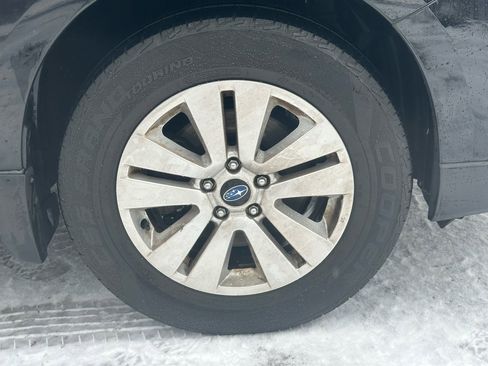 Used 2018 Subaru Outback 2.5i Premium image 7