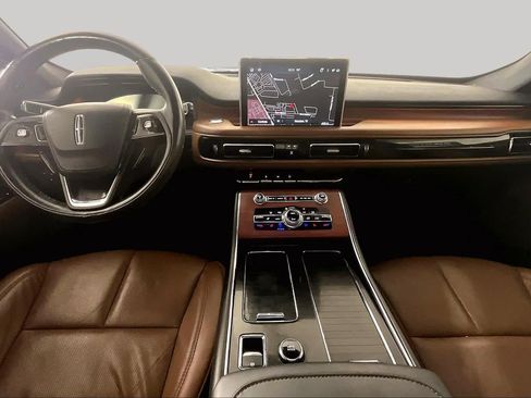 Used 2022 Lincoln Aviator Reserve w/ Equipment Group 201A AWD/4WD image 14