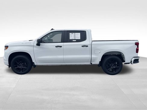 New 2026 Chevrolet Silverado 1500 Custom RWD image 7
