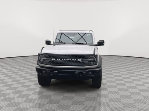 New 2025 Ford Bronco Badlands image 31